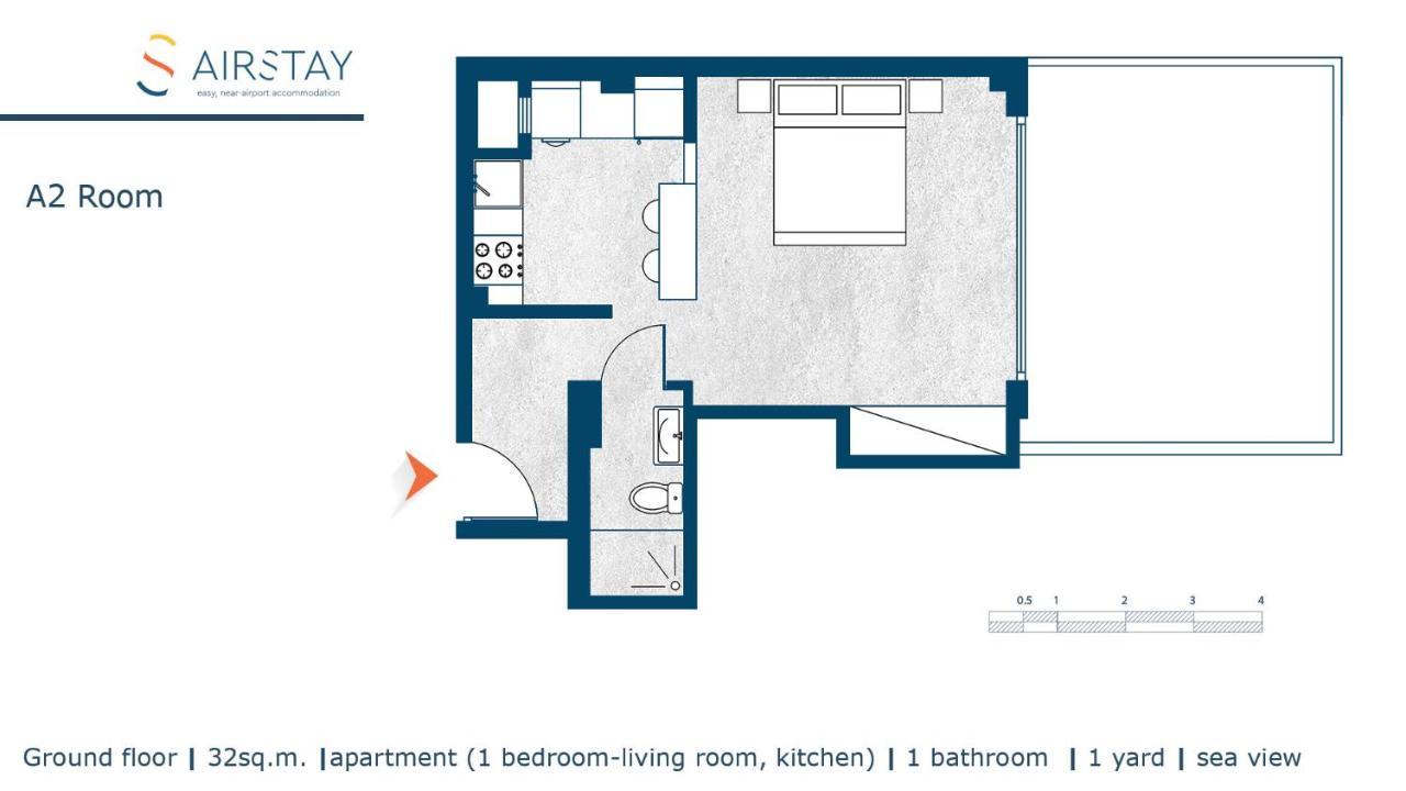 Penthouse & Apartments By The Sea Airport Airstay アルテミダ エクステリア 写真